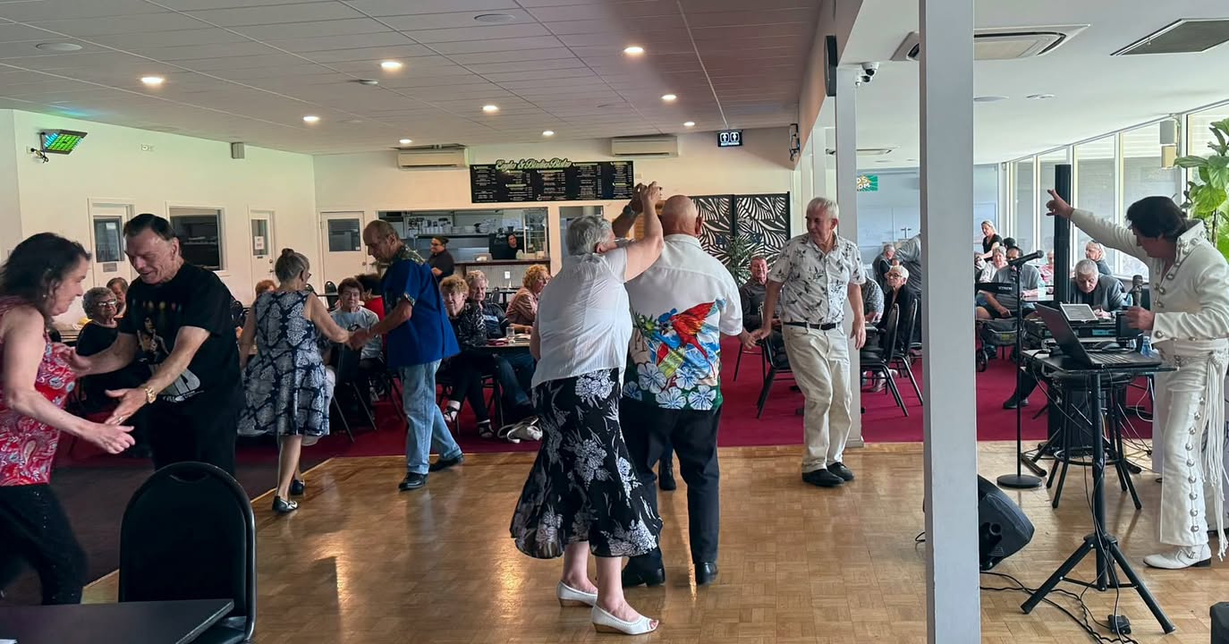 Featured image for “Live Elvis Music for Charity at Mooroopna Golf Club”